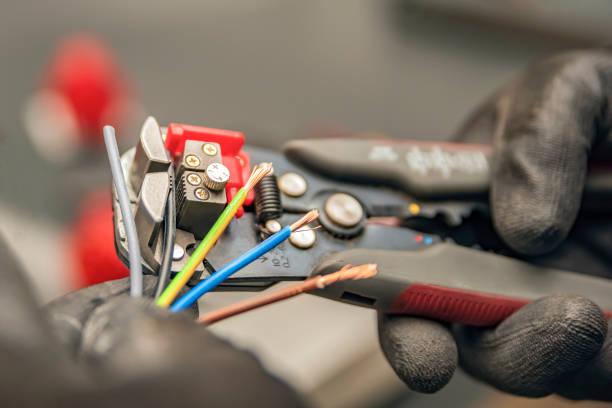 Best Emergency Electrical Repair  in Soh Willard, UT